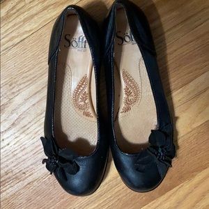 Söfft Leather Ballet Flats with Flower Detail